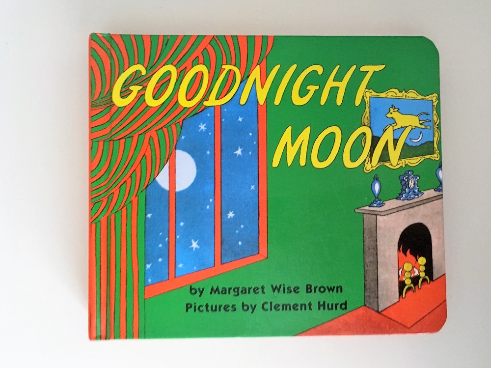 Review of Goodnight Moon by Margaret Wise Brown, as well as other lovely bedtime reads for little ones