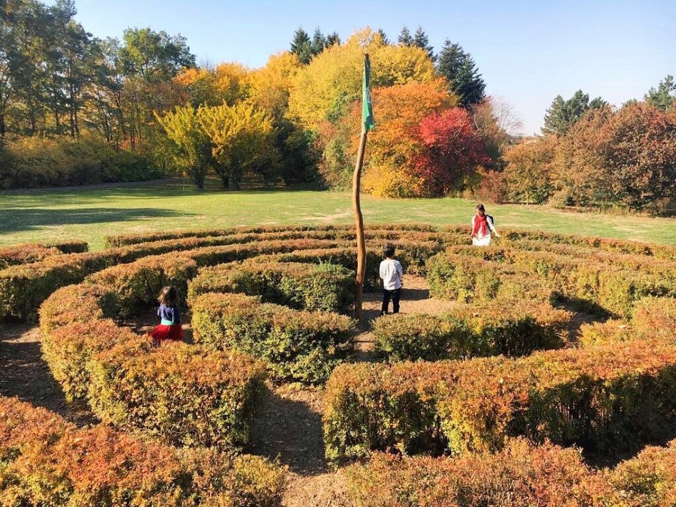 Maze at PraOne of the family-friendly day trips from Prague - The Little Adventurer